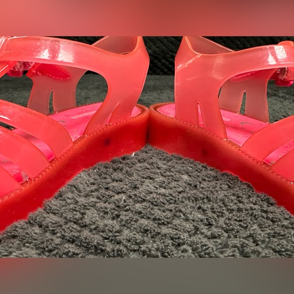 Mini Melissa sandals in great shape - Picture 2 of 4